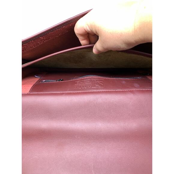 Sacoche International Leather Messenger Bag Oxblood Leather Multi Pocket 16" - Picture 5 of 6